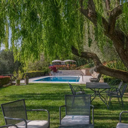 וילה Beautiful With Private Garden And Pool קוסטרמנו