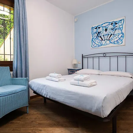 Villa Beautiful With Private Garden And Pool *